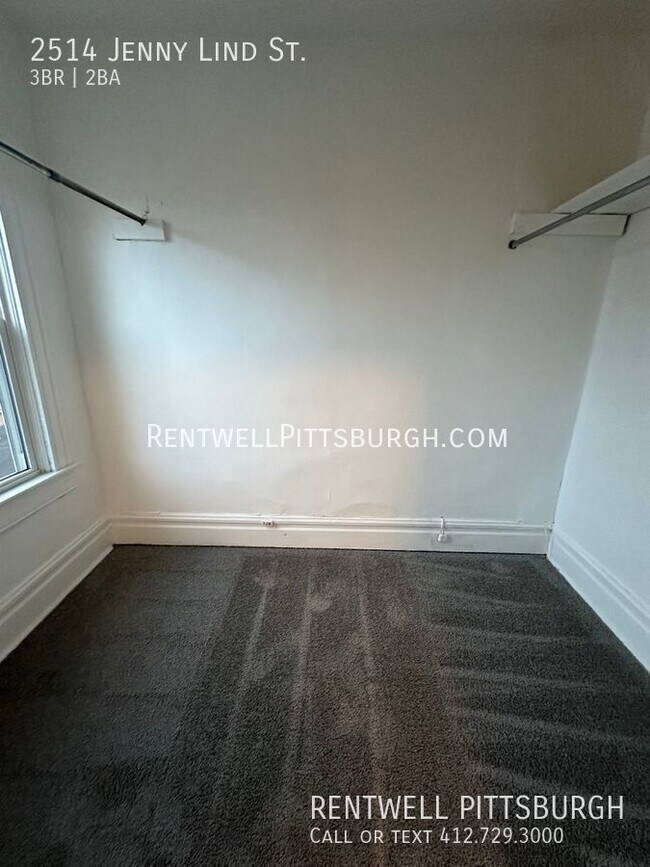 Building Photo - 3 Bedroom Home in McKeesport - Section 8 Only