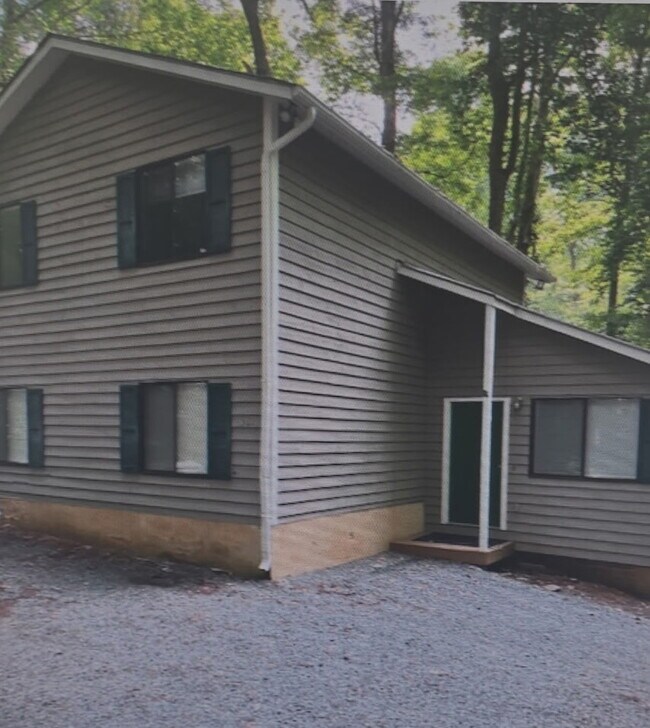 Building Photo - 1521 Partridgeberry Rd