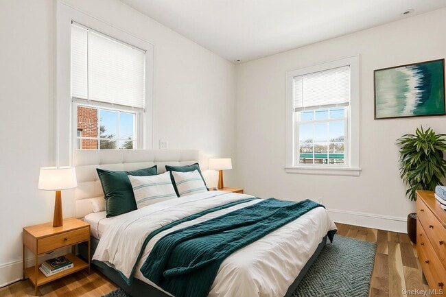 Building Photo - 109 Hillside Pl