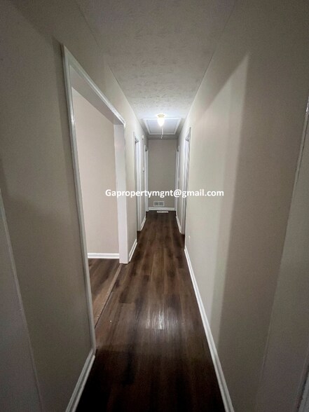 Building Photo - 231 Waddell Dr