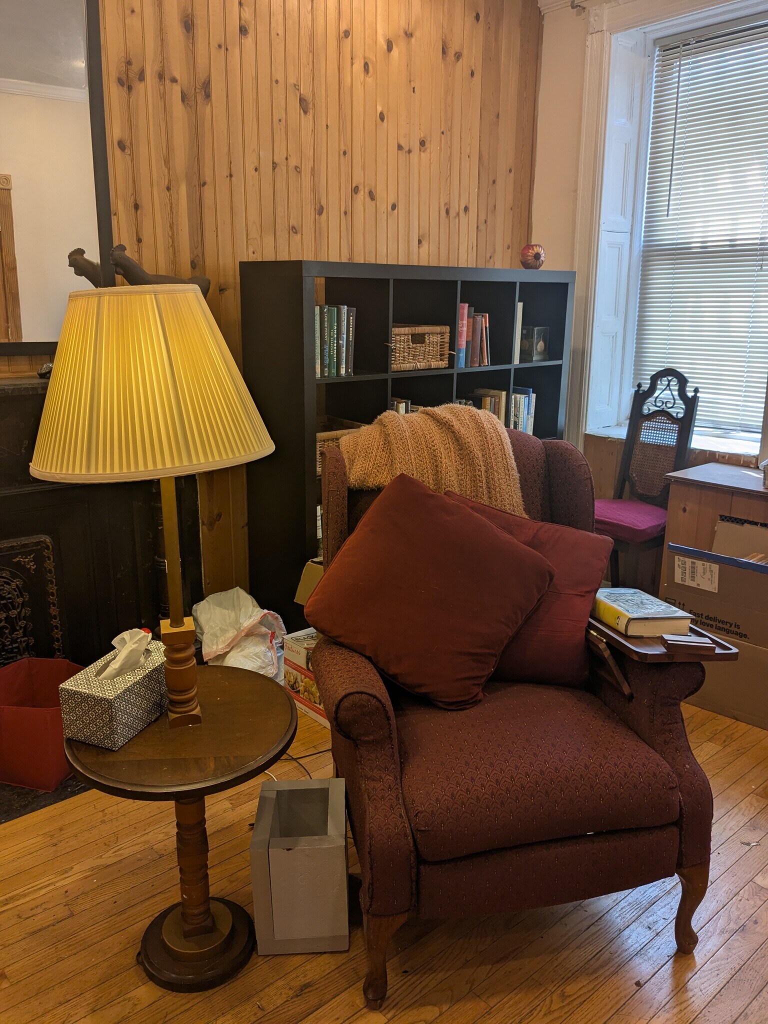 livingroom - 314 Alexander Ave