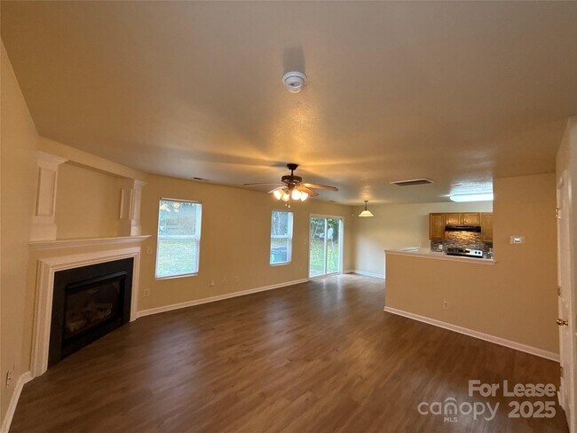 Building Photo - 6831 Sunman Rd