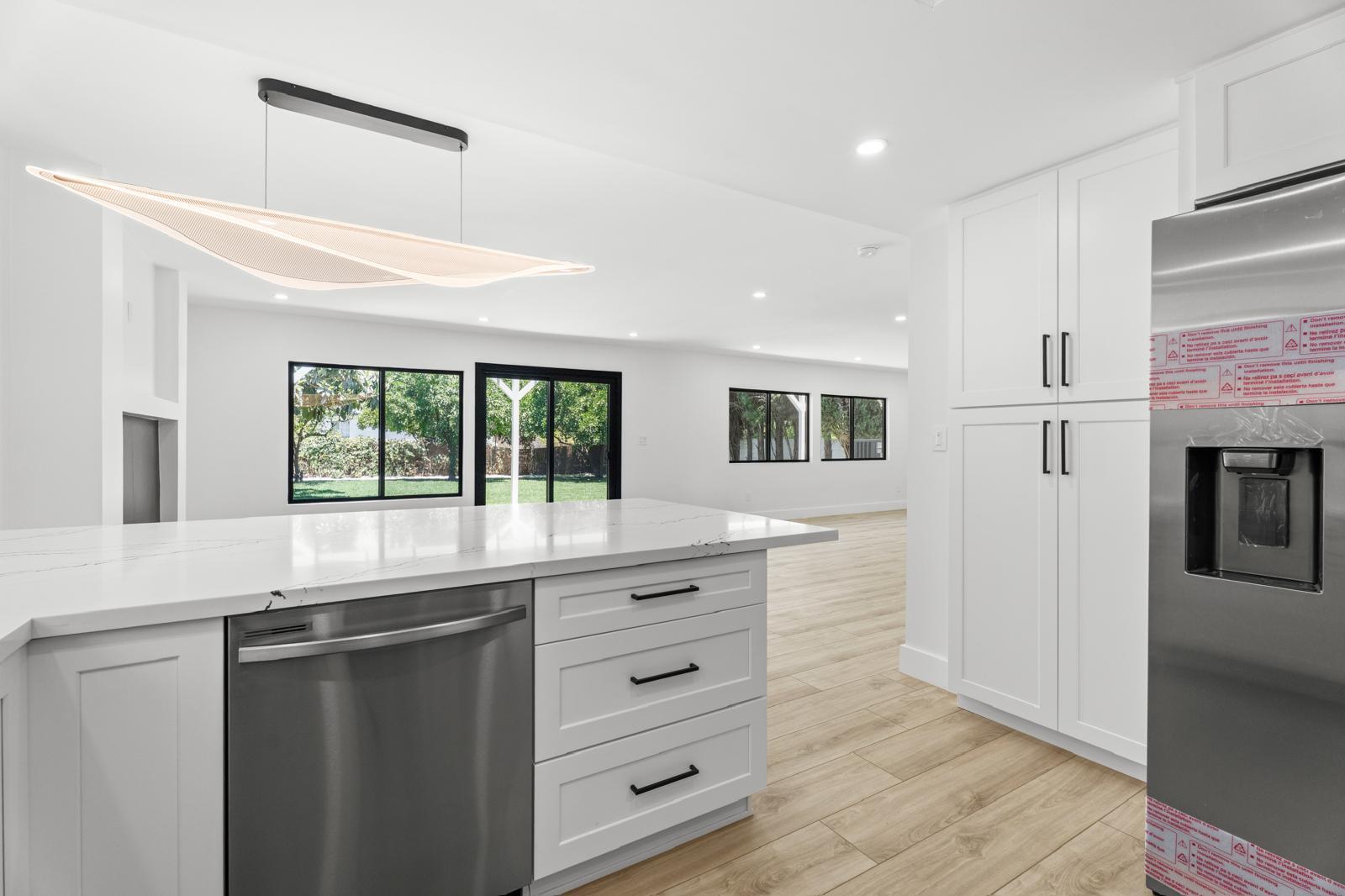 Building Photo - 19701 Blythe St