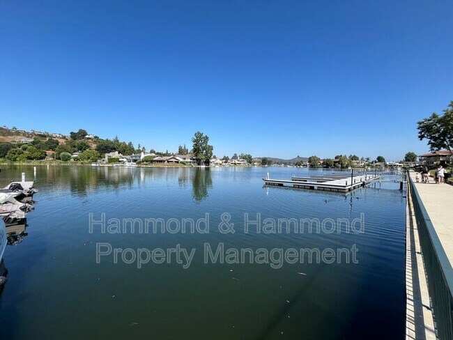 Building Photo - 3804 Mainsail Cir