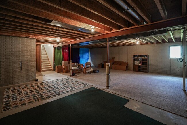 Building Photo - 276 Stone Glen Ct