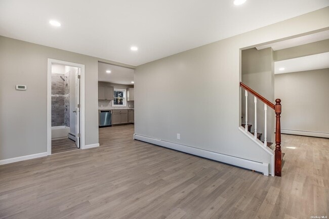 Building Photo - 29 Haab Ave