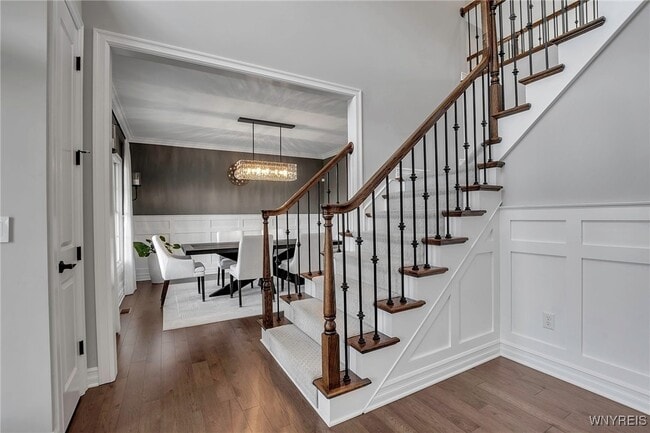 Building Photo - 5330 Holly Glen Ct