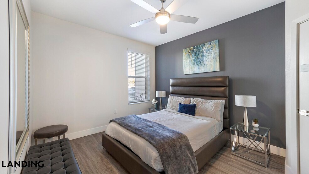 Building Photo - 4950 W Prescott St