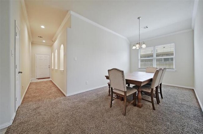 Breakfast nook - 22727 Highland Maple Ct