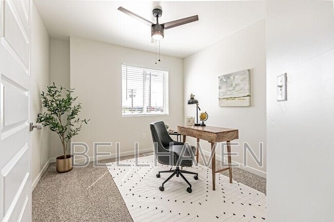 Building Photo - 868 Golden Bear Ln