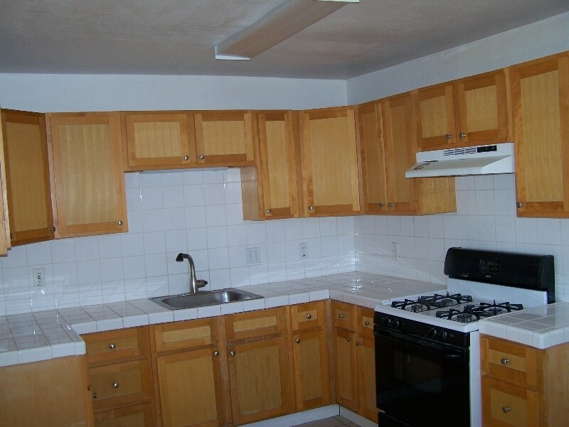Building Photo - 1617 Vincent St