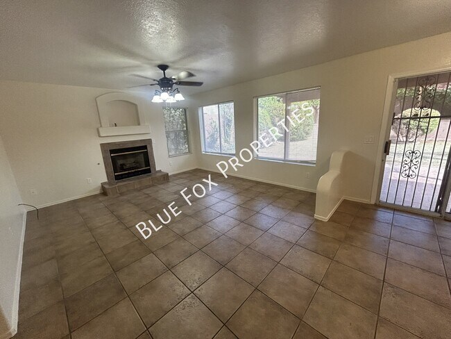 Building Photo - 5257 W Bobwhite Way