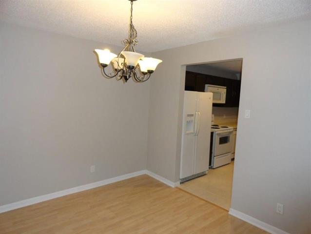 Building Photo - 2717 Meadowstone Ct
