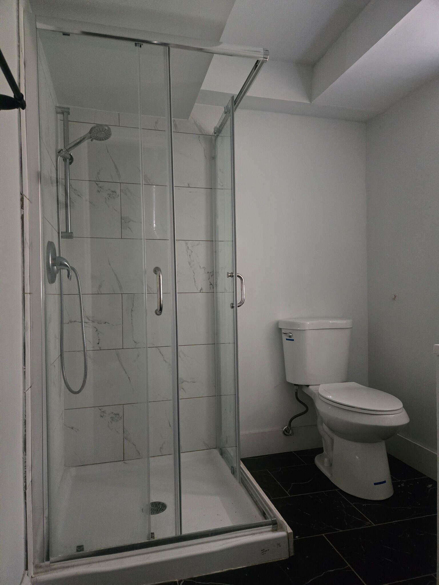 Building Photo - 2325 W Rice St