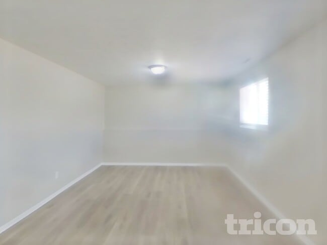 Building Photo - 1720 Monterey Way