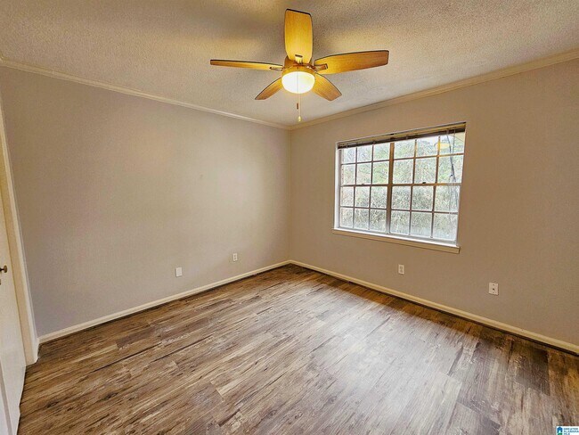 Building Photo - 3425 Sandner Ct