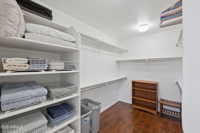 Building Photo - 4343 E Mossman Rd