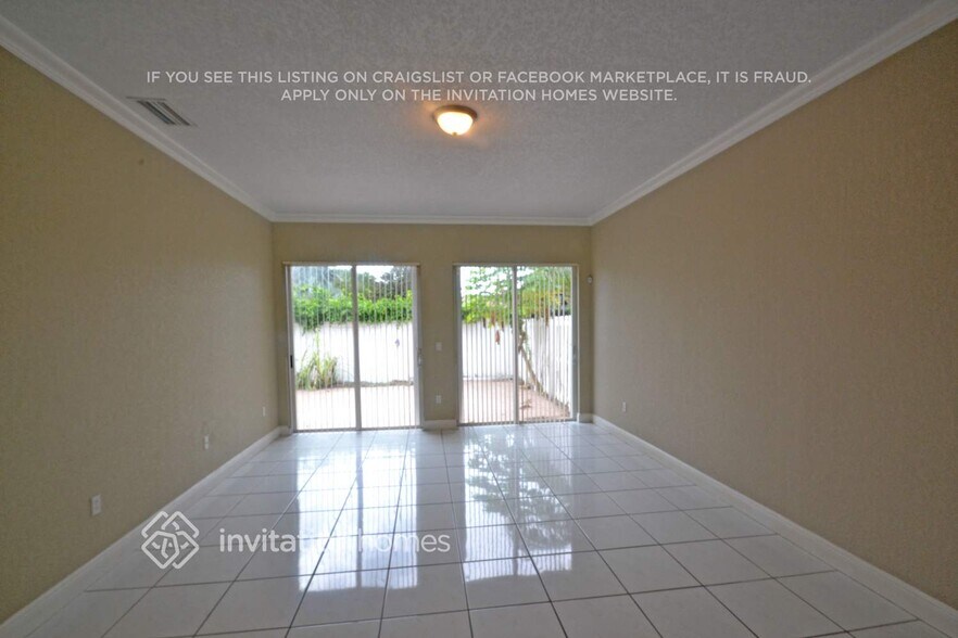 Building Photo - 8210 SW 163rd Pl