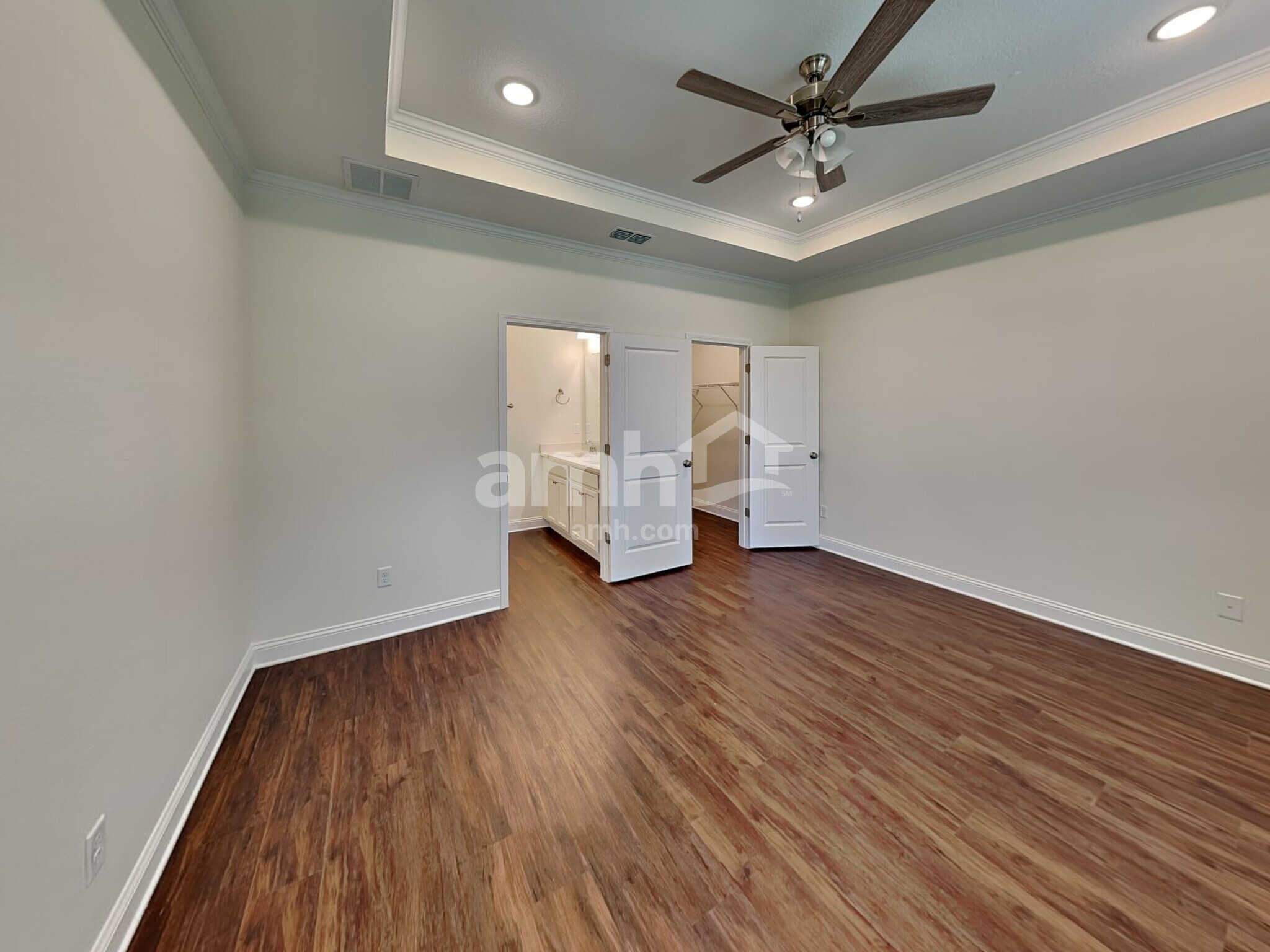 Building Photo - 621 Onate Cir