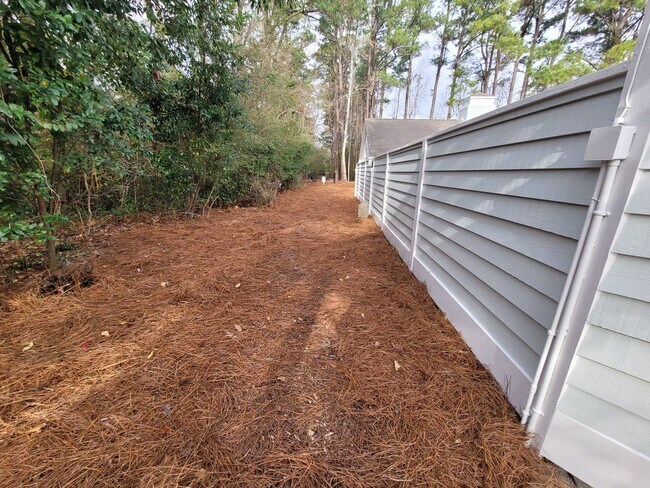 Building Photo - 6211 Wrightsville Ave