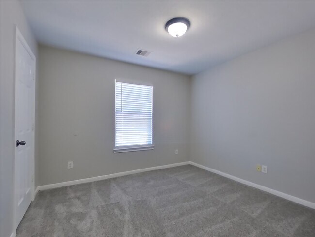 Building Photo - 11335 Carla St