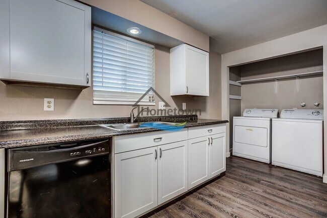 Building Photo - 2850 N Francis St