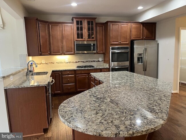 Building Photo - 120 Standpipe Rd