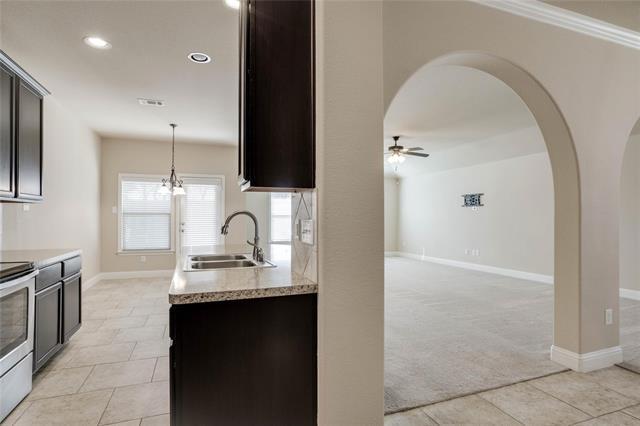 Building Photo - 3215 Clear Springs Dr