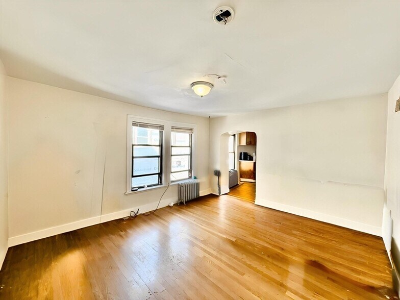 Building Photo - 48 Allston St