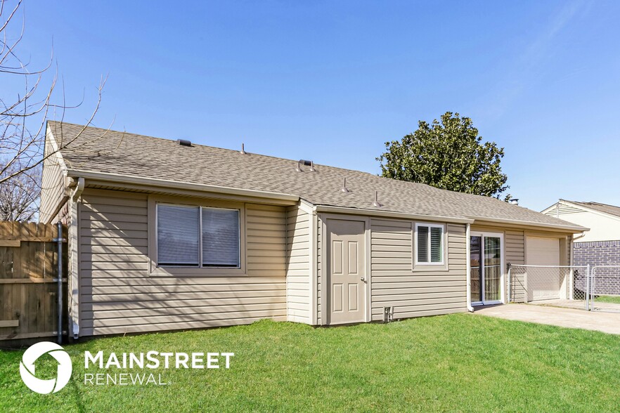 Building Photo - 250 Prairie Grove Dr