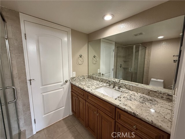 Building Photo - 2063 Charle St