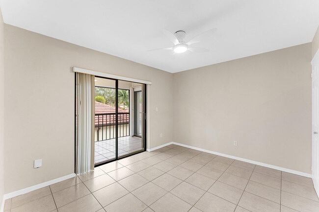 Building Photo - 1593 Cabot Ln