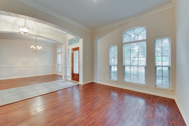 Building Photo - 1903 Blue Water Bay Dr