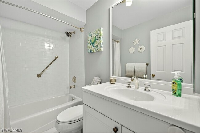 Building Photo - 3111 Boca Ciega Dr