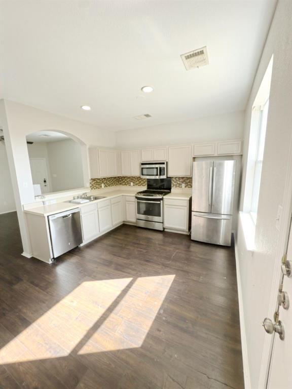 Building Photo - 14516 Charles Dickens Dr