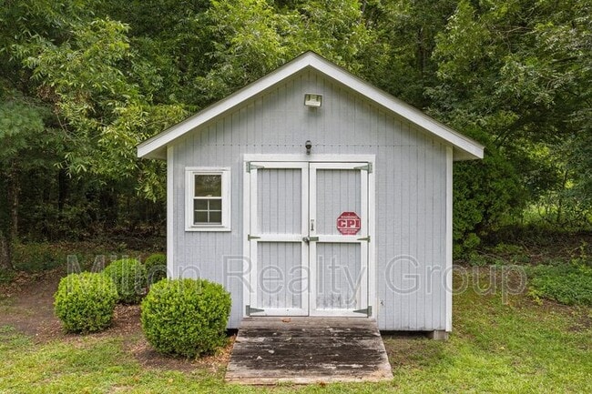 Building Photo - 2666 NC-210