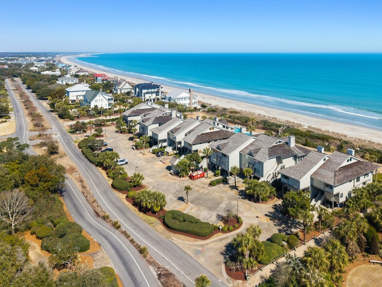 Building Photo - 1029 Debordieu Blvd