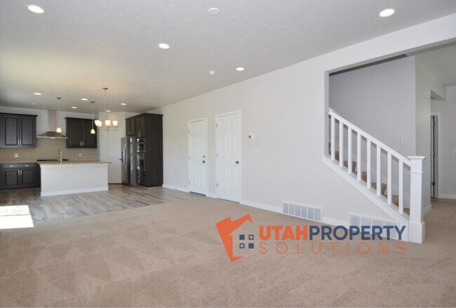 Building Photo - 11533 S Rk Cv