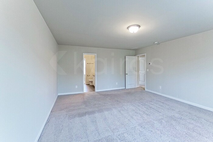 Building Photo - 828 Dove Tree Ln