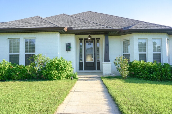 Primary Photo - 48 9th Ave