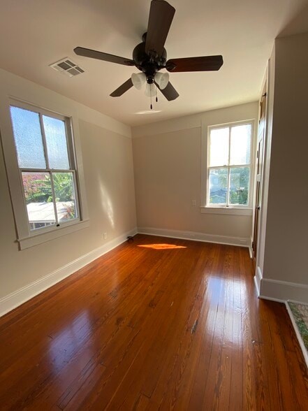 Back room - 1414 Thalia St