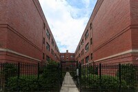 Building Photo - 5740 N Winthrop Ave