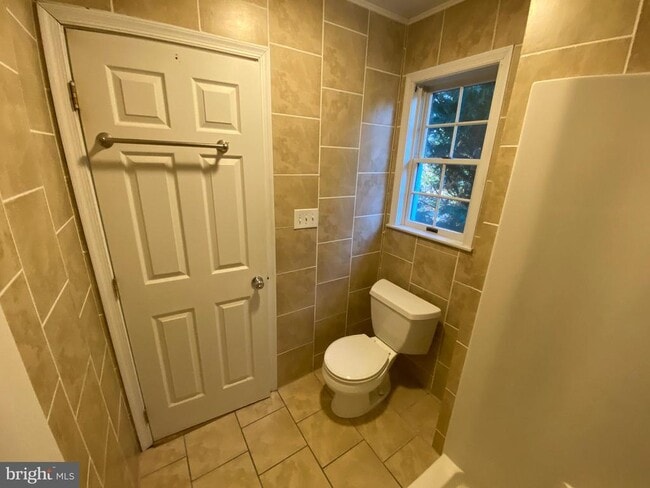 Building Photo - 47 Pikeview Dr