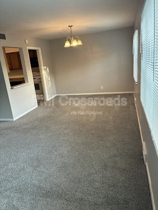 Building Photo - 16015 Van Aken Blvd