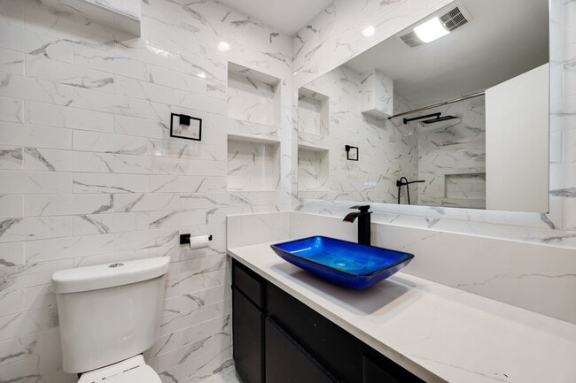 Building Photo - 3500 Routh St