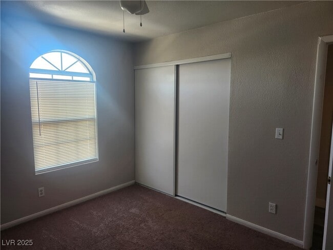 Building Photo - 3850 Steinbeck Dr