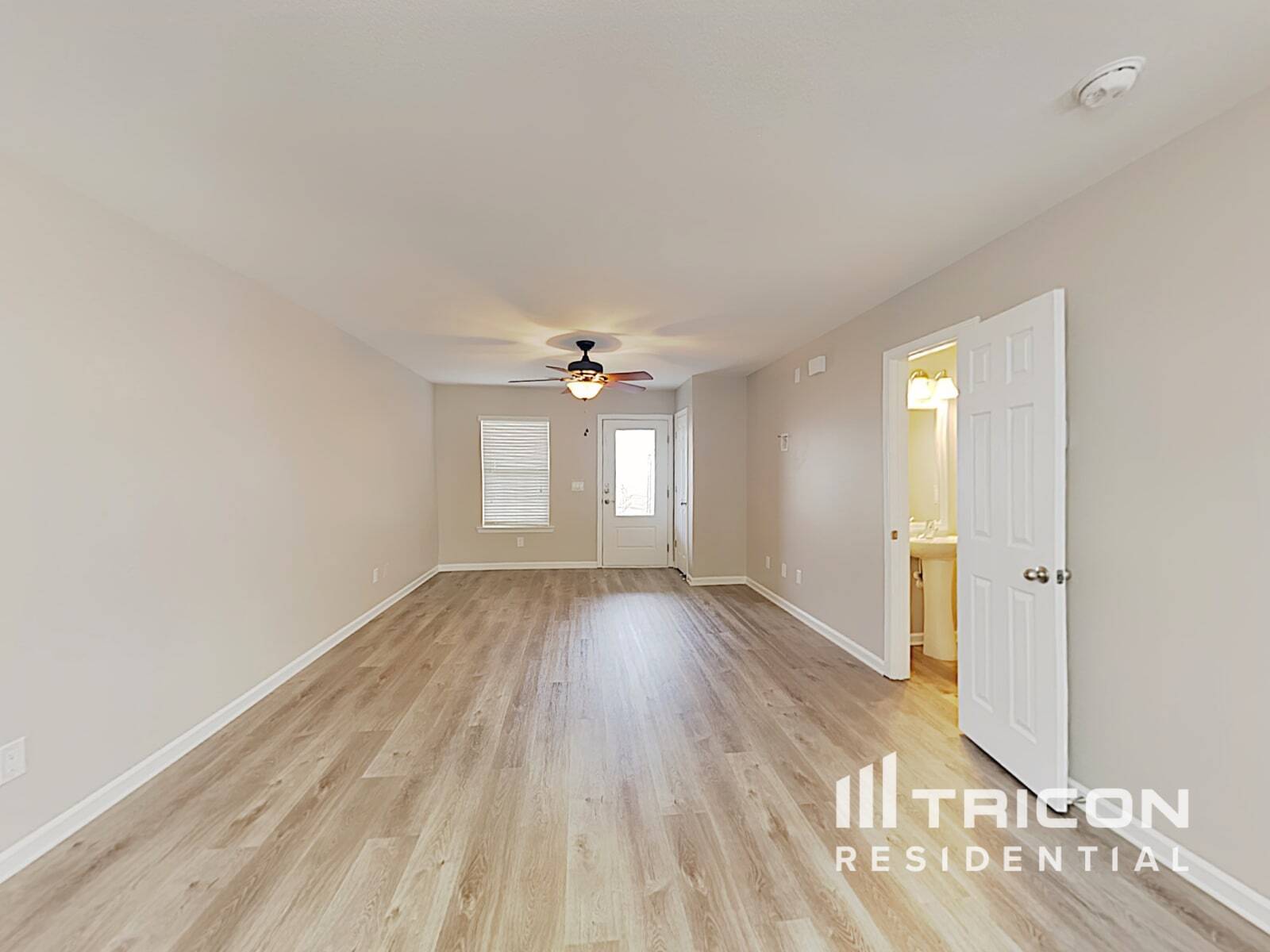 Building Photo - 137 Chatham Trace