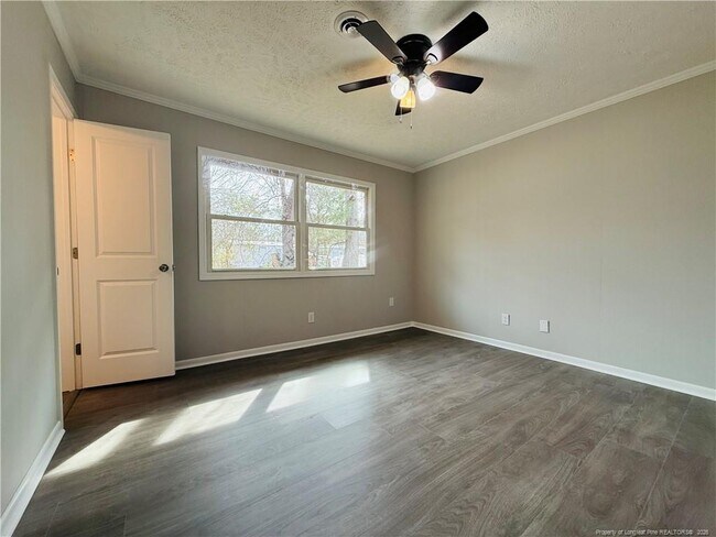 Building Photo - 4730 Rosehill Rd