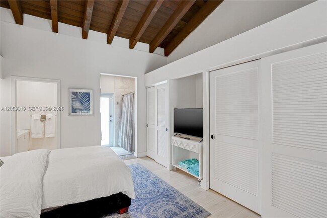 Building Photo - 9280 Biscayne Blvd