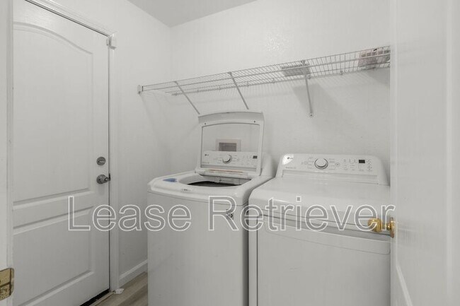 Building Photo - 3523 Gold Coast Ct